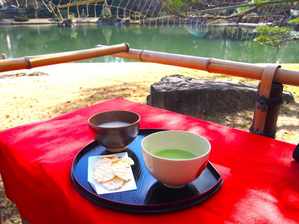 六義園茶屋